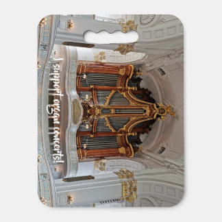 Cushion for using at organ concerts