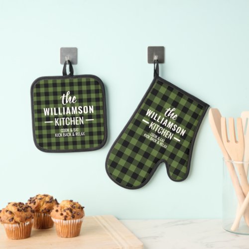 Custom Black Green Buffalo Lumberjack Plaid Oven Mitt  Pot Holder Set