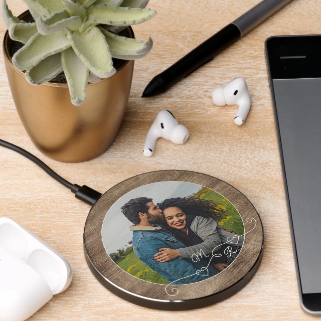 Custom Classy Romantic Intertwined Love Hearts Wireless Charger (Desk 2)