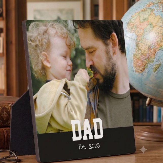 Custom Dad Established Modern Bold Text Plaque (Creator Uploaded)