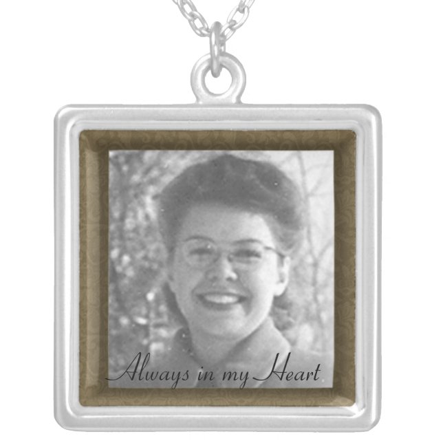 Custom Family Memorial Photo Frame Necklace (Front)