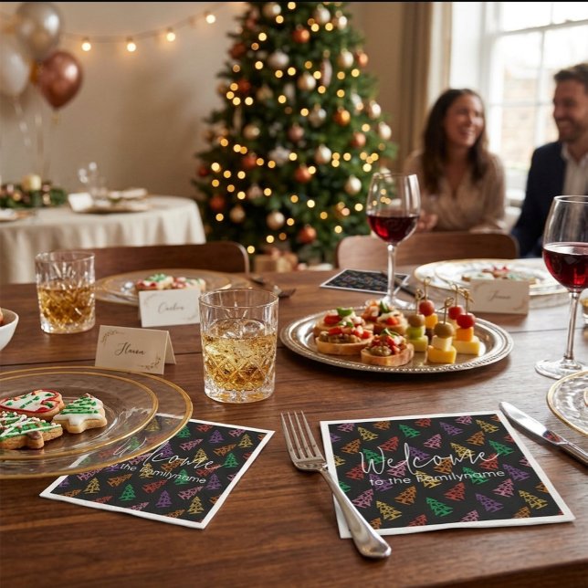 Custom Familyname Christmas Tree Pattern  Napkins (Creator Uploaded)