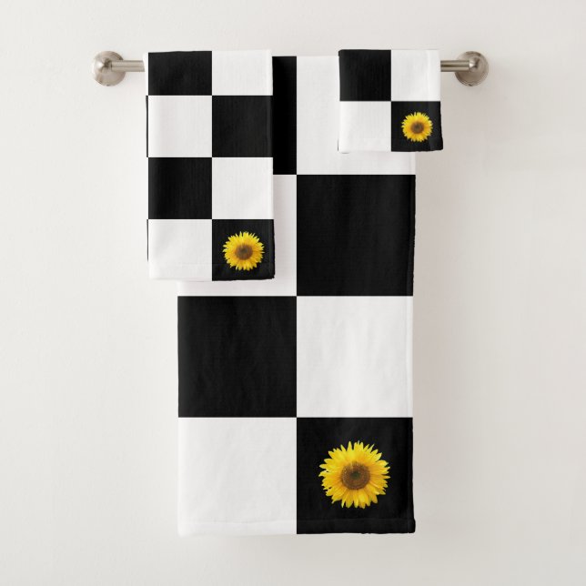 Custom Flower on Black and White Checkered Pattern Bath Towel Set (Insitu)