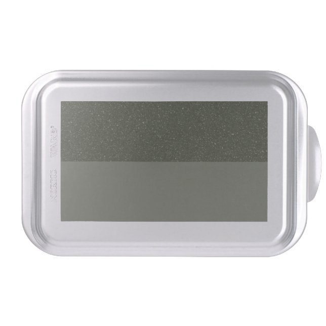 Custom Horizon Cake Pan – Speckle Top Moss Green (Front)