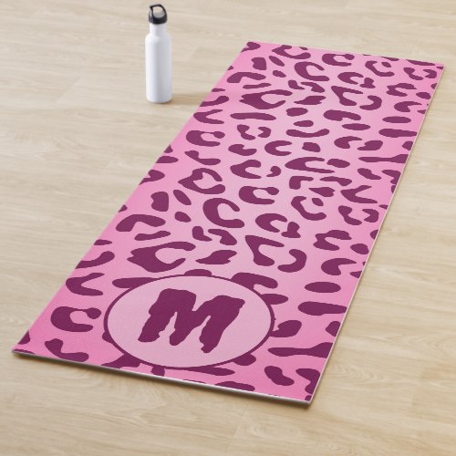 Custom Initial Stylish Pink Leopard Print Leggings Yoga Mat