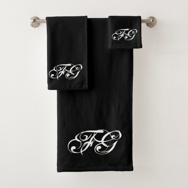 Custom Initials Modern Chic Black & White Monogram Bath Towel Set (Insitu)