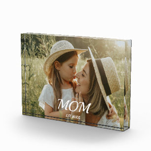 Custom Mom Established Modern Script Photo Acrylic Award