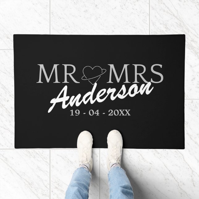 Custom Mr and Mrs Wedding Family gift Doormat (Indoor)
