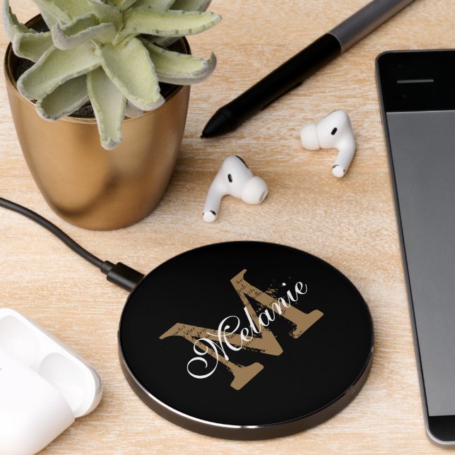 Custom Name Monogram Pretty Classy Script Black Wireless Charger (Desk 2)