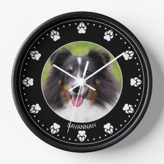 Custom Pet Photo With Paws Clock Face &amp; Name