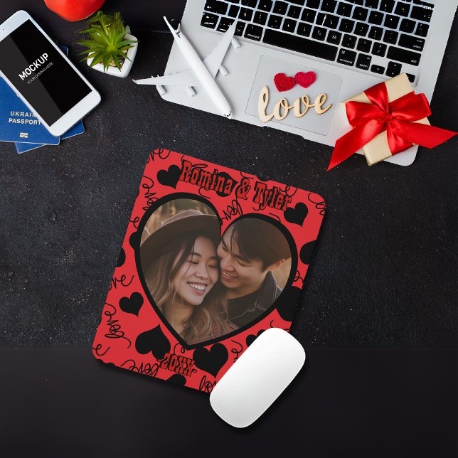Custom Photo  | Red Pattern with Personalize names Mouse Pad (Custom Photo | Red Pattern with Personalize names Mouse Pad)