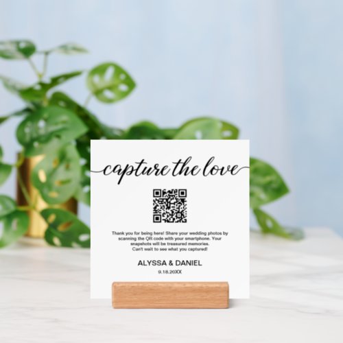 Custom QR code wedding photo sharing Holder