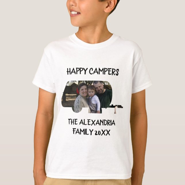 Custom trailer caravan family photo happy campers T-Shirt (Front)