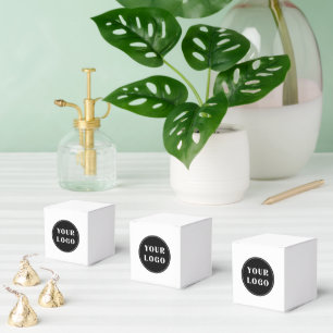 custom, unique, sleek & minimalist favor boxes