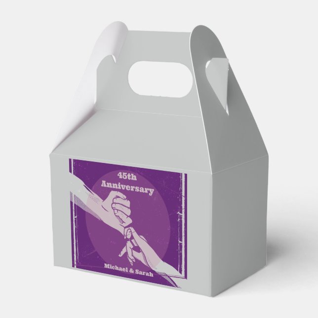 Customiz anniversary romantic couple holding hands favor boxes (Front Side)