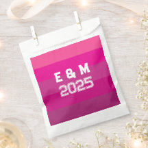 Customizable monogramm and years 