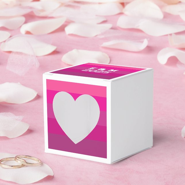 Customizable monograms and year Favor Box (Wedding)