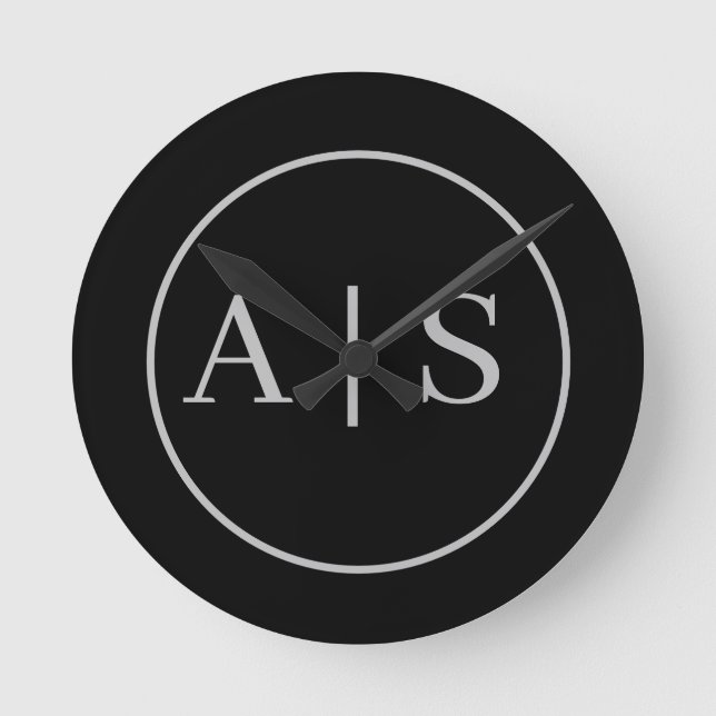 Customizable personal name round clock (Front)