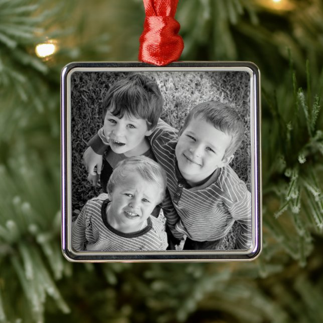 Customizable Photo Christmas Gift Metal Ornament (Tree)