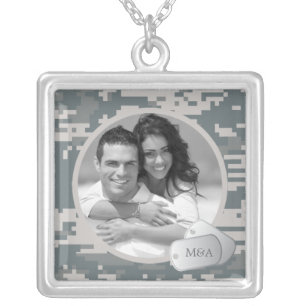 Customizable Photo & Dog Tags Silver Plated Necklace