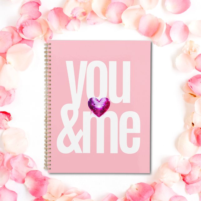 Customizable Pink Glitter Wedding and Valentine's Planner (Customizable Pink Glitter Wedding and Valentine's Planner)
