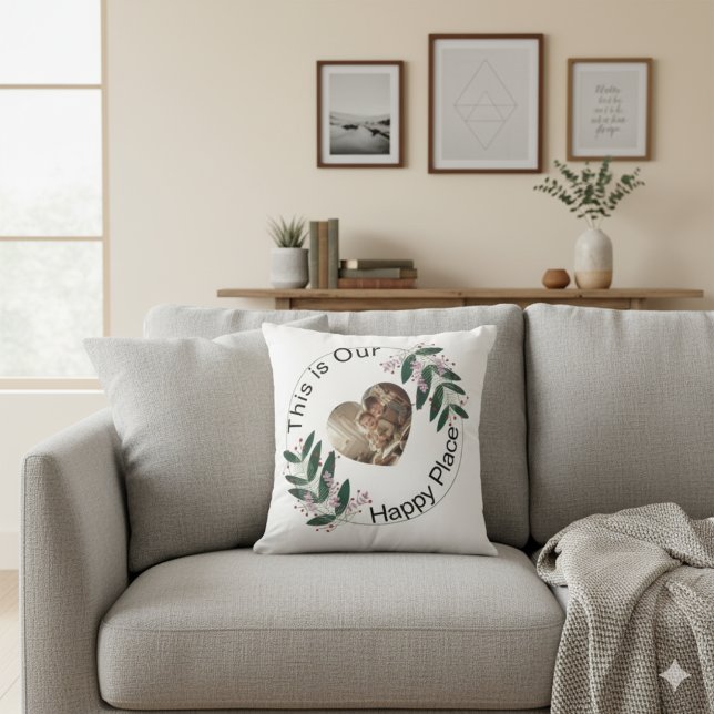 Customizable Simple Leaf Design Pillow (Creator Uploaded)