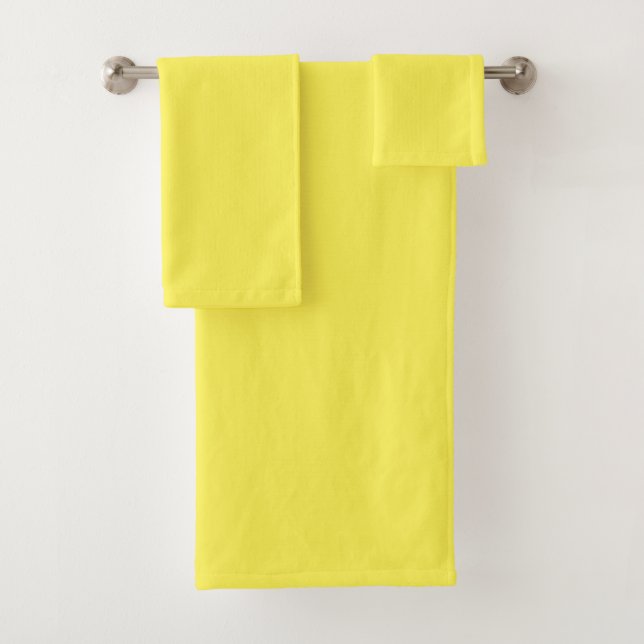 Customizable Trendy Elegant Solid Color Yellow Bath Towel Set (Insitu)