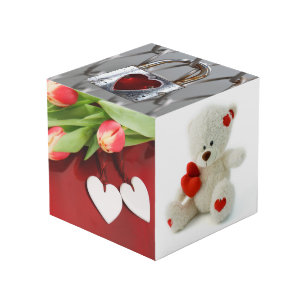 Customizable (with YOUR photos) love cube