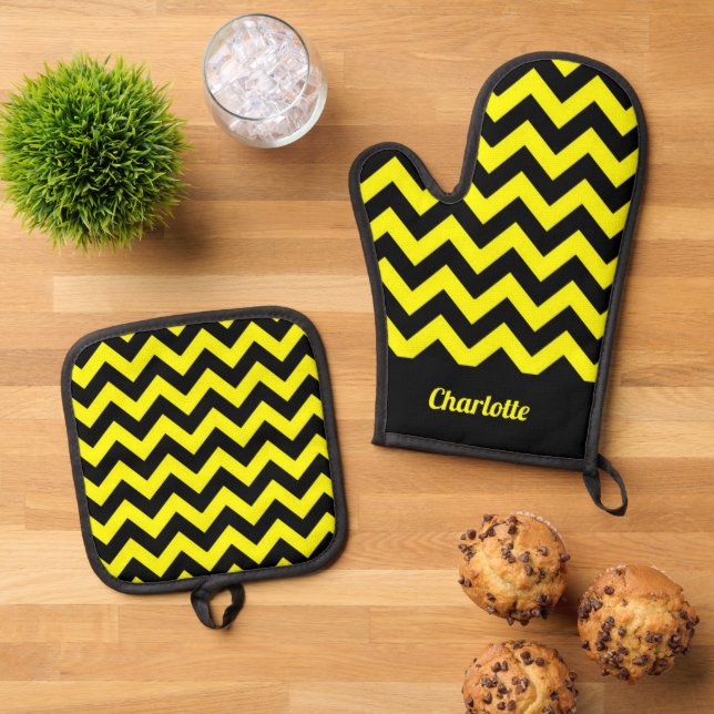 Customizable yellow and black chevron pattern oven mitt & pot holder set (Top Down)