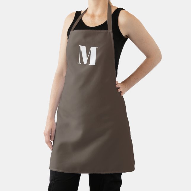 Customize monogram initial brown white apron (Insitu)