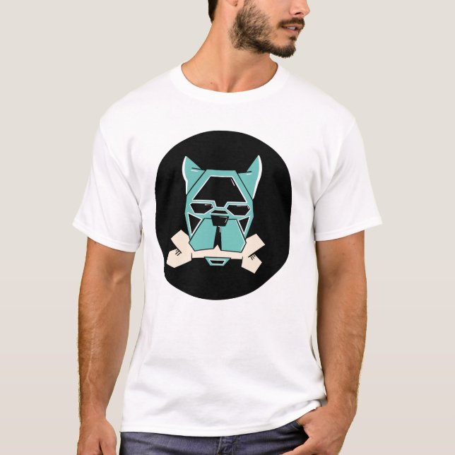 Customize your hood. T-Shirt (Front)