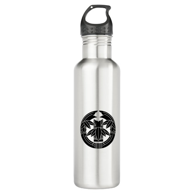 Cut bamboo in embracing bamboo leaves stainless steel water bottle (Front)