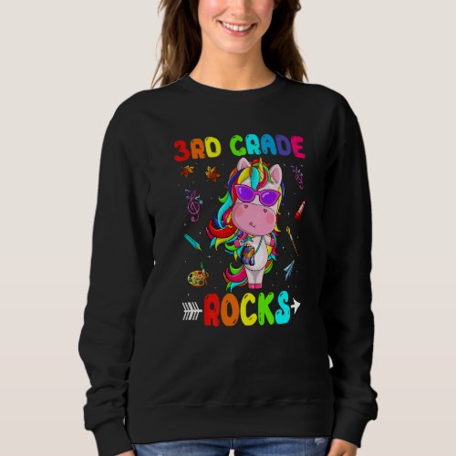 Cute 3rd Grade Rocks Unicorn Welcome Back To Schoo Sweatshirt