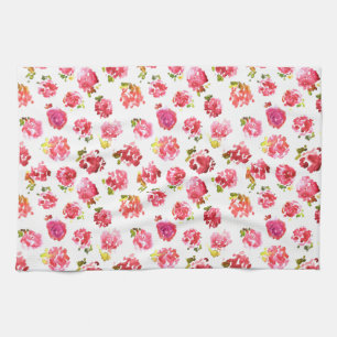 Cute and elegant pink vintage roses pattern towel