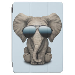 Cute Baby Elephant Wearing Sunglasses iPad Air Cover