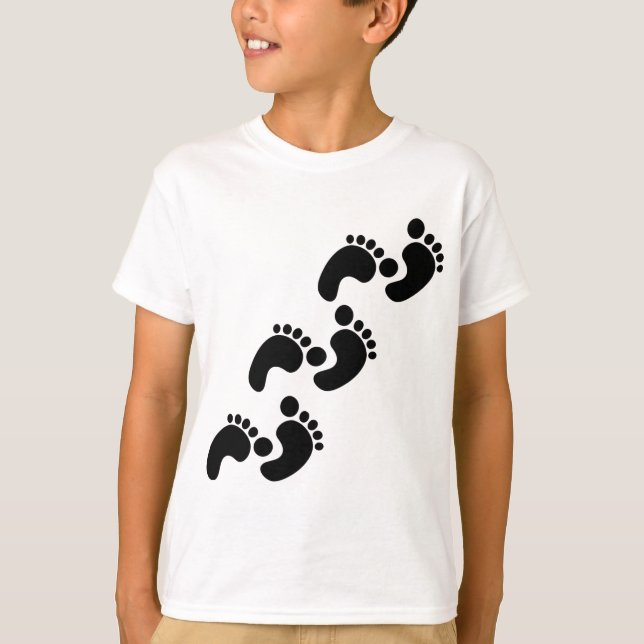 cute baby footprints T-Shirt (Front)