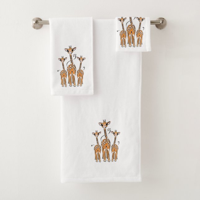 Cute Baby Giraffe, safari animals Bath Towel Set (Insitu)