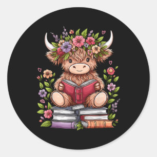 Cute Baby Highland Cow With Reading Book Bookworm Classic Round Sticker