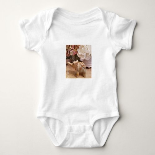 Cute baby Loves Elephants  Baby Bodysuit