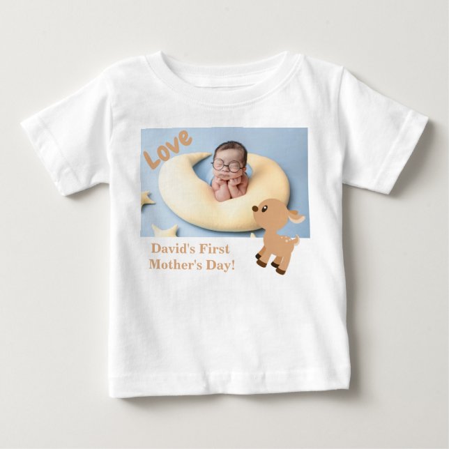 Cute Bambi Deer Baby First Mother's Day Photo T-Shirt (Front)