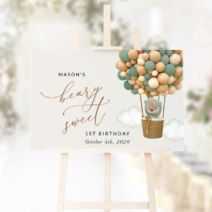 Cute Bear, Green Balloons, First Birthday Welcome Sign