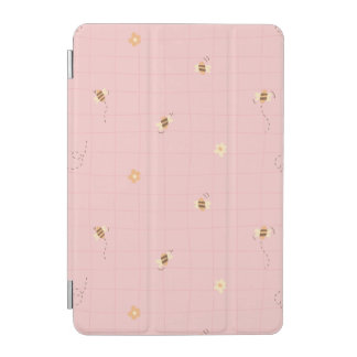 Cute Bee Pattern | Pastel Floral Aesthetic Design iPad Mini Cover