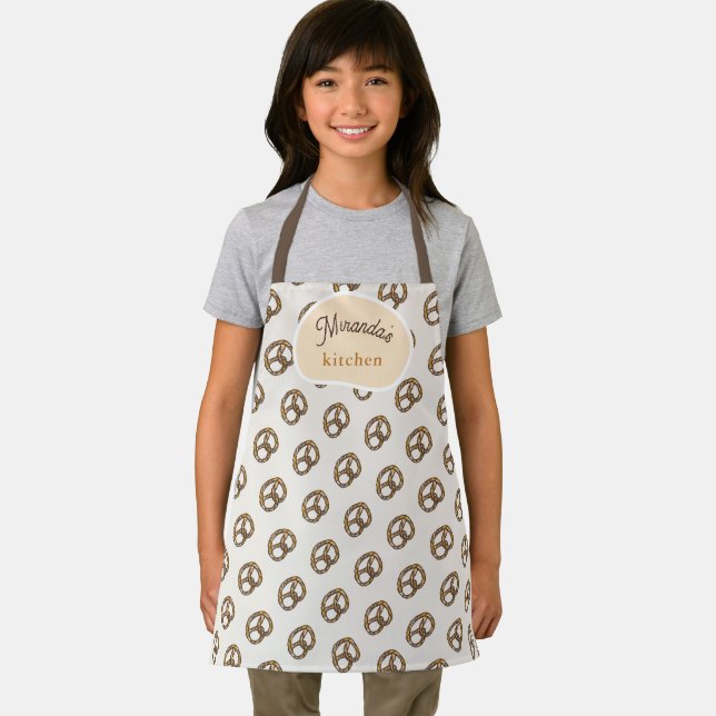 Cute Beige Hand-drawn Pretzel Pattern Apron (Insitu)