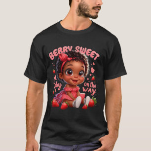 Cute Berry Sweet Baby On The Way Cute Pregnancy Co T-Shirt