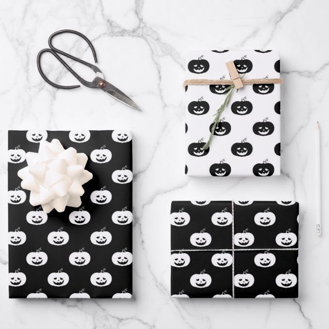 Cute Black And White Pumpkin Halloween Pattern Wrapping Paper Sheets (Front)