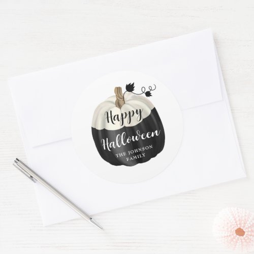 Cute Black And White Pumpkin Happy Halloween Classic Round Sticker