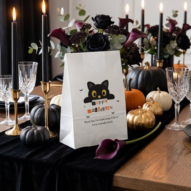 Cute Black Cat Halloween Favor Bag (Creator Uploaded)