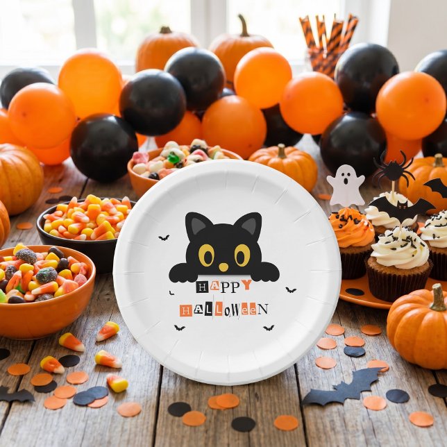 Cute Black Cat Halloween Paper Plates (Creator Uploaded)