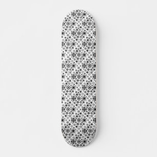Cute black white arabesque decorative pattern skateboard
