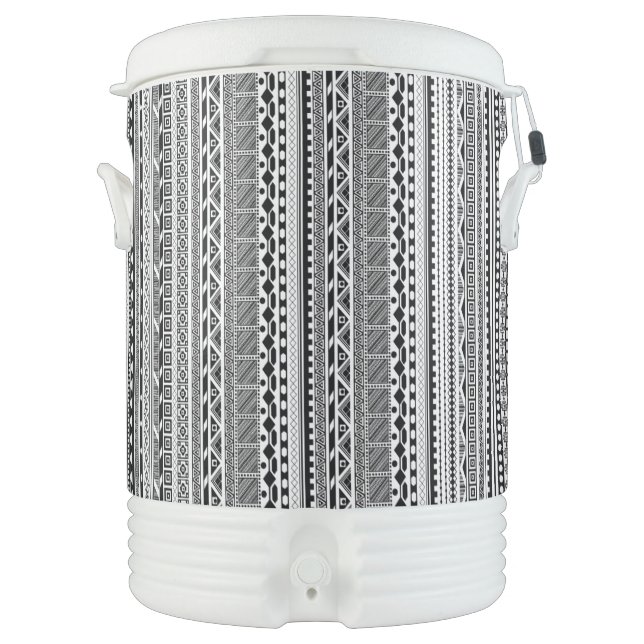 Cute black white aztec patterns design beverage cooler (Front)